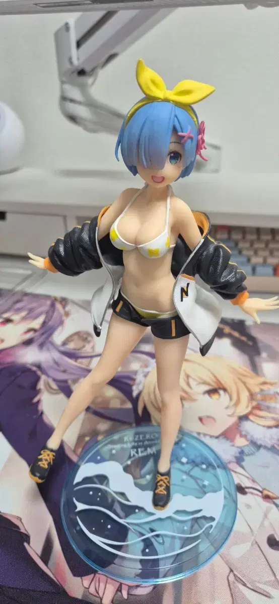 thumbnail-0